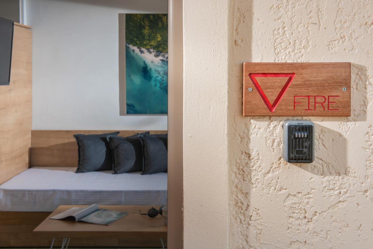 4 Elements Holiday Homes 헐소니소스 외부 사진